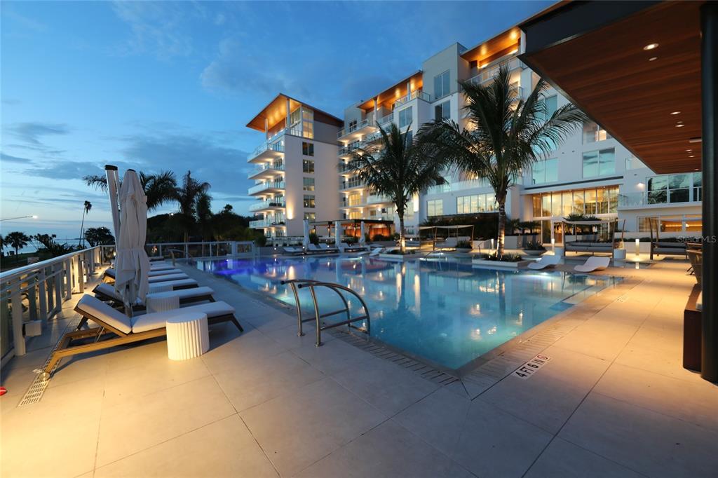 1020 Sunset Point Road, Unit 310 Clearwater, FL 33755 - Photo 38 of 86