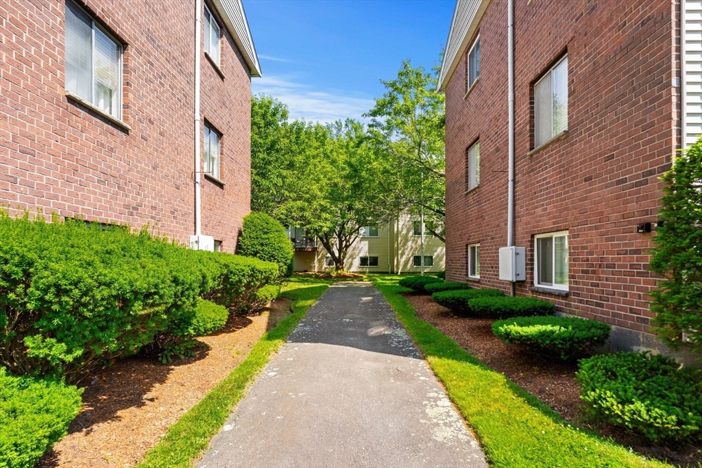 16 Appleton Park, Unit B2 Ipswich, MA 01938 - Photo 21 of 28