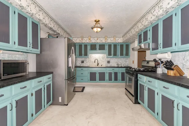 $274,800 | 1909 Marzel Drive, Bloomington, IL 61701