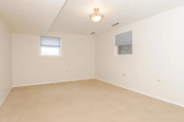 $274,800 | 1909 Marzel Drive, Bloomington, IL 61701