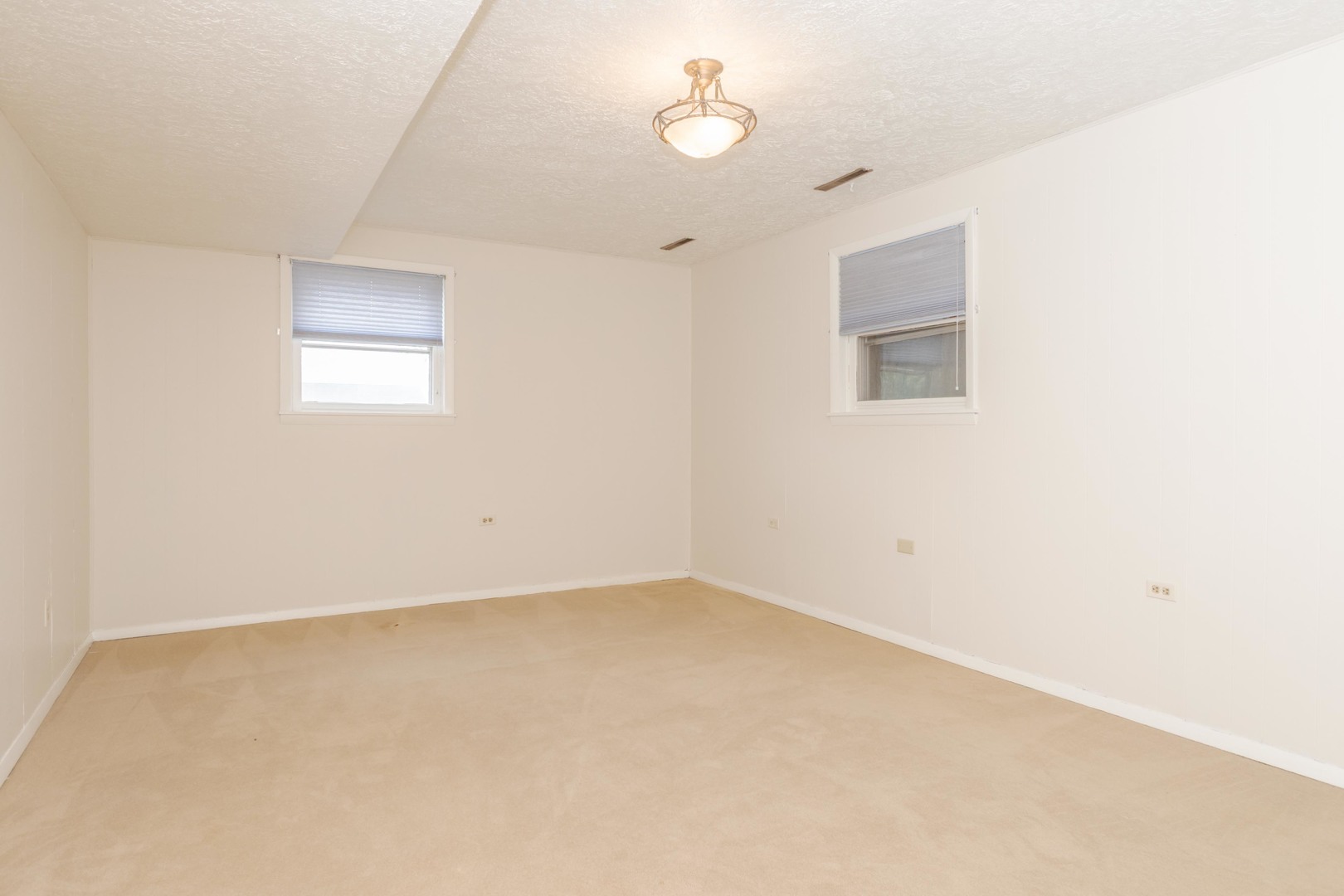 1909 Marzel Drive Bloomington, IL 61701 - Photo 26 of 35