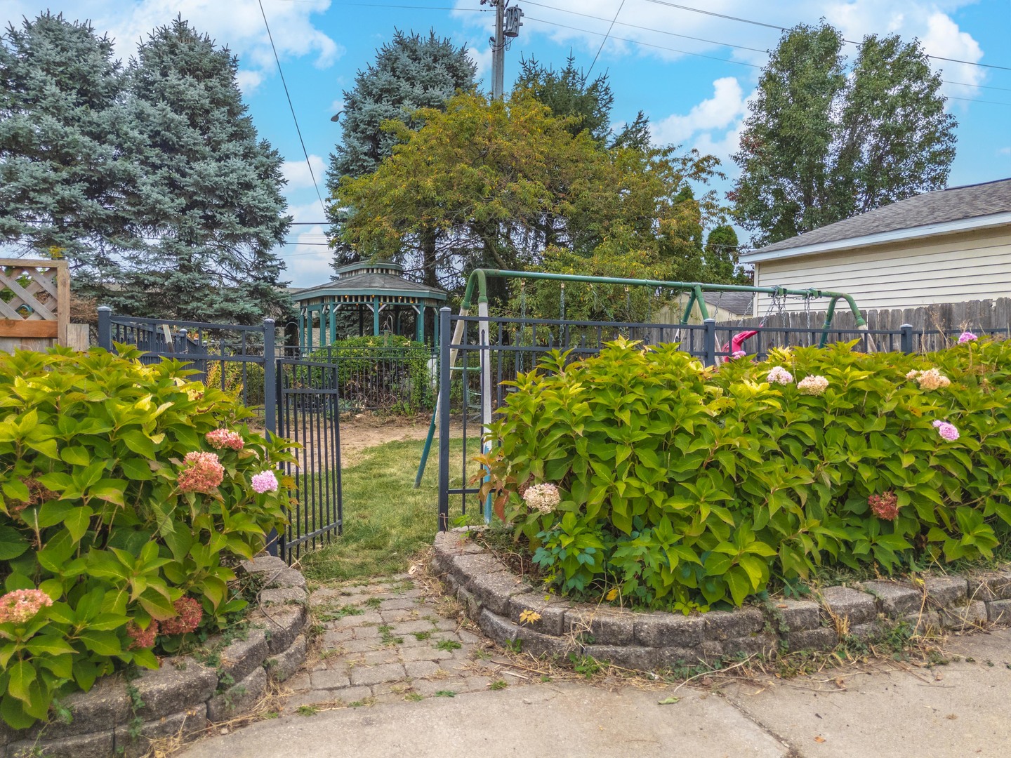 1909 Marzel Drive Bloomington, IL 61701 - Photo 32 of 35