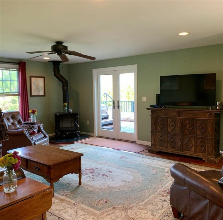 194 East Main Road Little Compton, RI 02837 - Photo 5 of 10