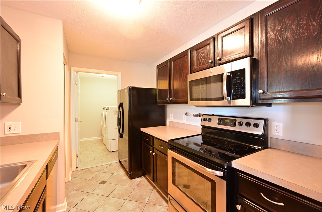 29842 Center Ridge Road, Unit 225 Westlake, OH 44145 - Photo 14 of 30 f