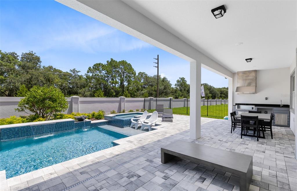 16603 Lone Oak Circle Orlando, FL 32832 - Photo 9 of 57