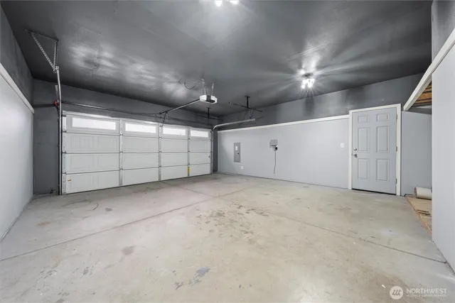 $388,000 | 4210 Cove W Drive, Moses Lake, WA 98837