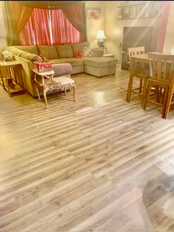 $239,999 | 711 Shawnee Court, Lowell, IN 46356