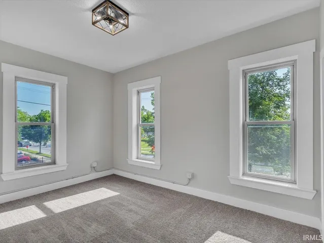 $539,900 | 439 East Wayne Street, Fort Wayne, IN 46802