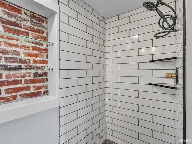 $539,900 | 439 East Wayne Street, Fort Wayne, IN 46802