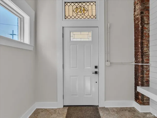 $539,900 | 439 East Wayne Street, Fort Wayne, IN 46802