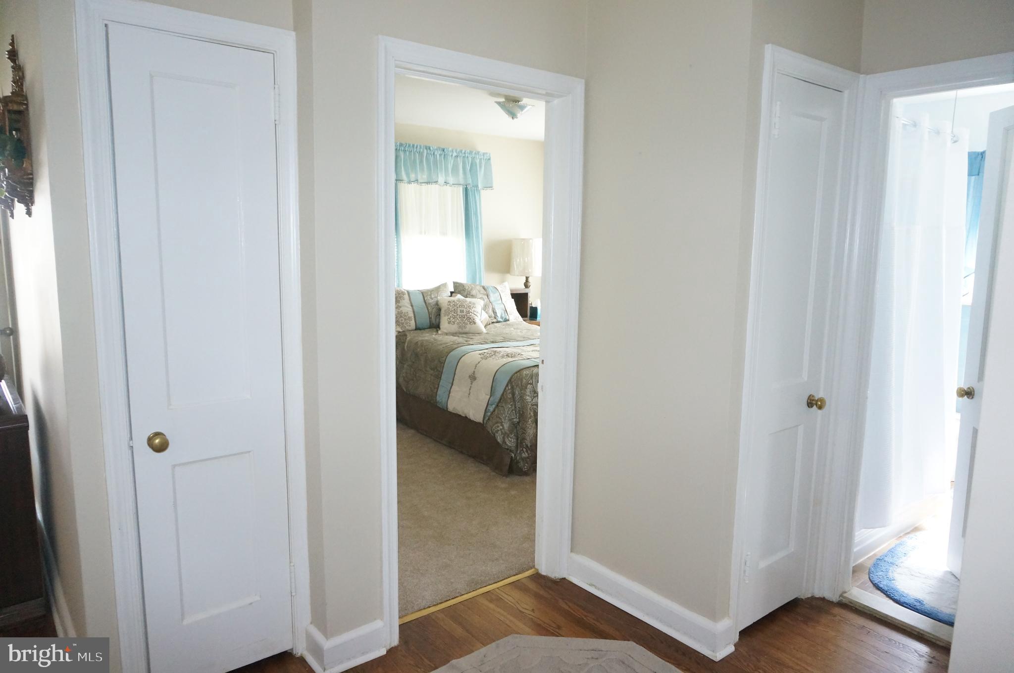 12014 Knights Road Philadelphia, PA 19154 - Photo 22 of 41 Gallery Image 22