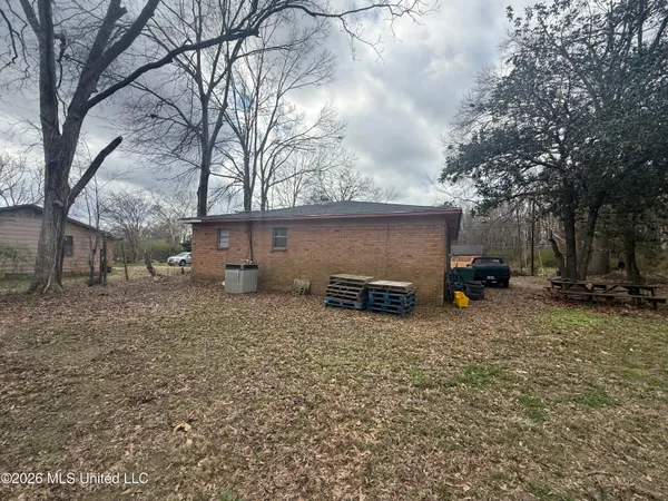 $65,000 | 203 Branch Street, Winona, MS 38967
