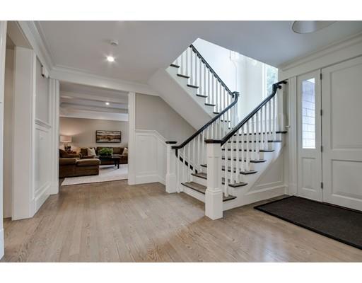 57 Metacomet Road Newton, MA 02468 - Photo 4 of 33