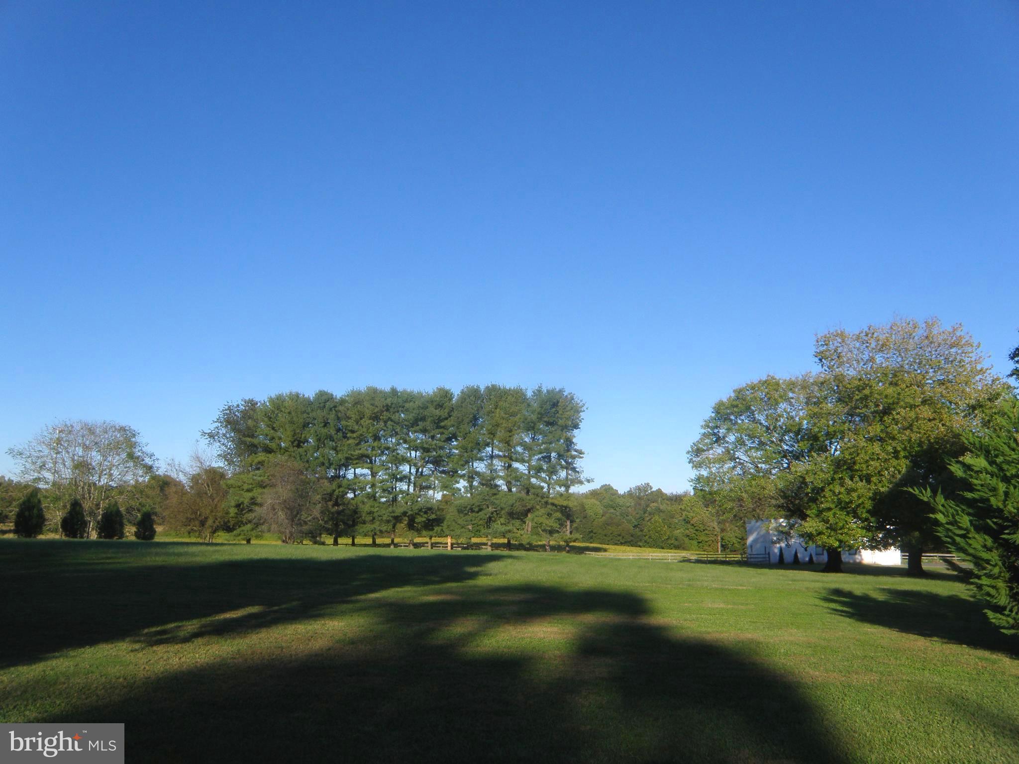 3855 Wayson Road Davidsonville, MD 21035 - Photo 6 of 27 Huge Level Rear Lot