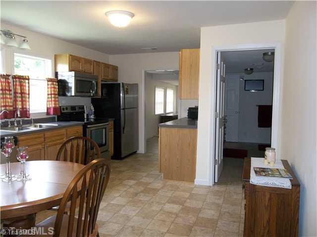 1525 Helmstetler Road Lexington, NC 27295 - Photo 5 of 11 Kitchen.