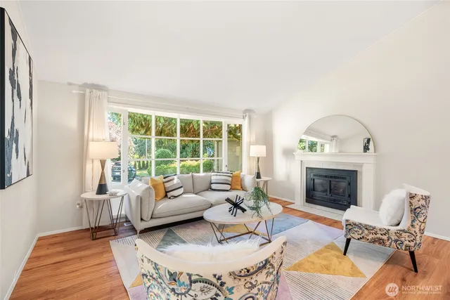 $860,000 | 19541 129th Court Northeast, Bothell, WA 98011