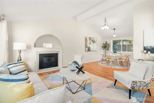 $860,000 | 19541 129th Court Northeast, Bothell, WA 98011