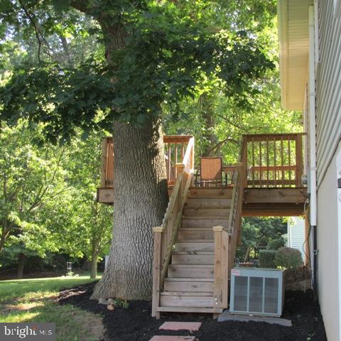 385 West Ridge Road Elizabethtown, PA 17022 - Photo 12 of 33 a view of outdoor space yard and deck
