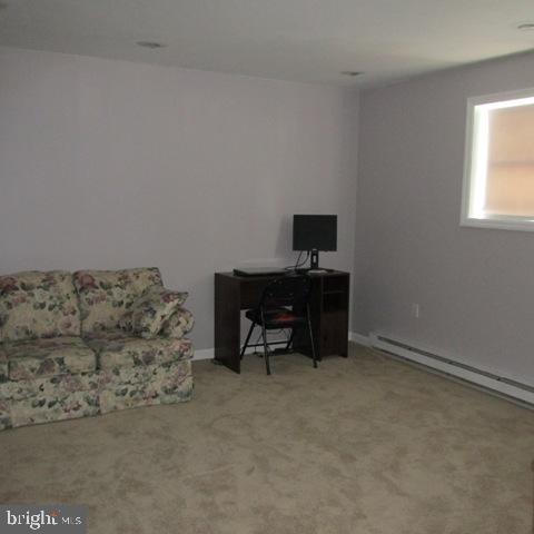 385 West Ridge Road Elizabethtown, PA 17022 - Photo 22 of 33 a workspace with furniture and a window