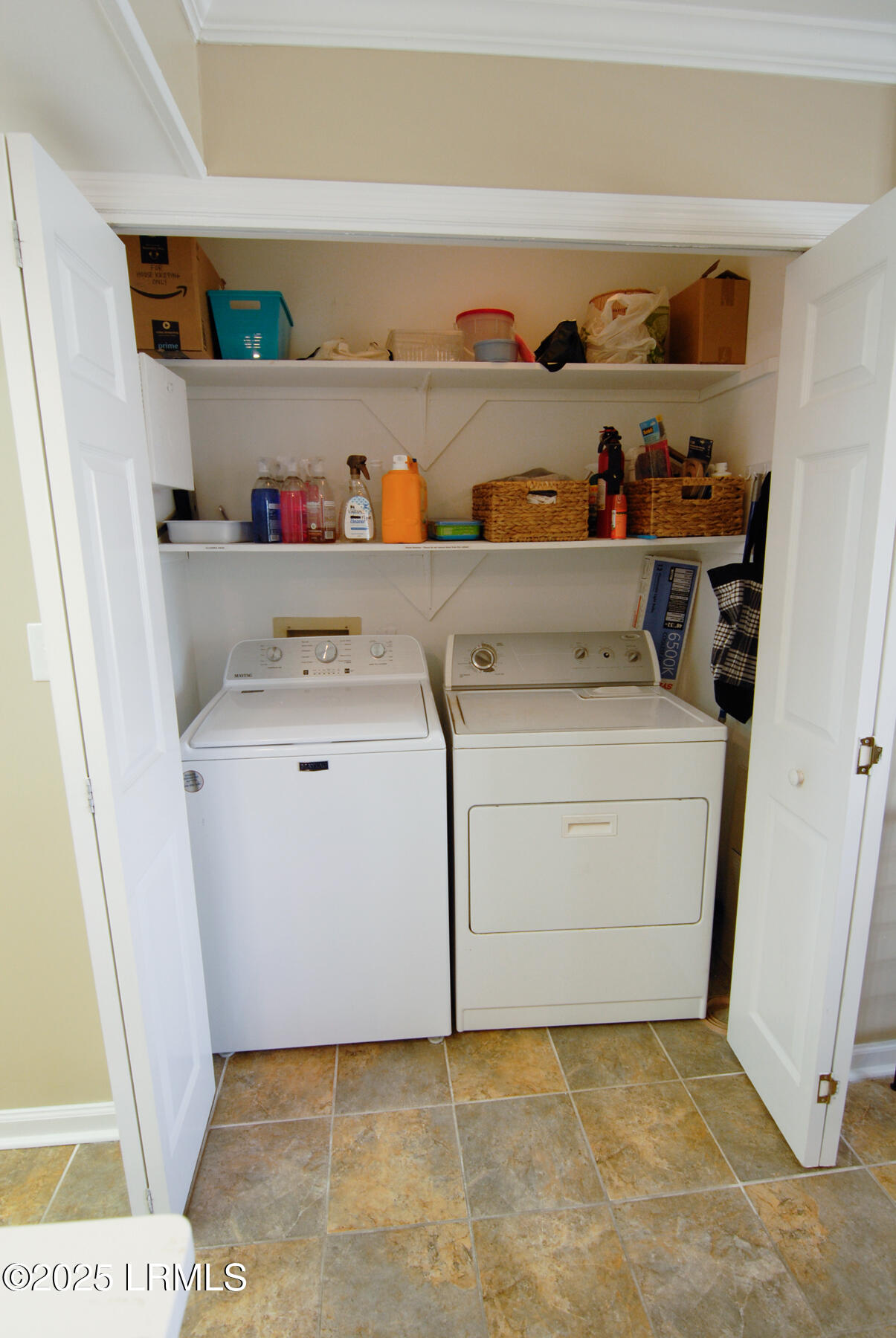 641 Newhaven Court, Unit 641 Fripp Island, SC 29920 - Photo 16 of 23 Laundry in Kitchen