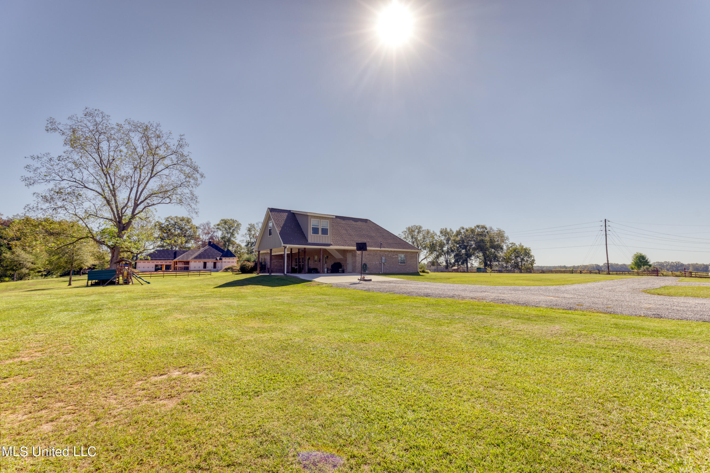 669 Burgetown Road Carriere, MS 39426 - Photo 3 of 40 669BurgetownRd-43