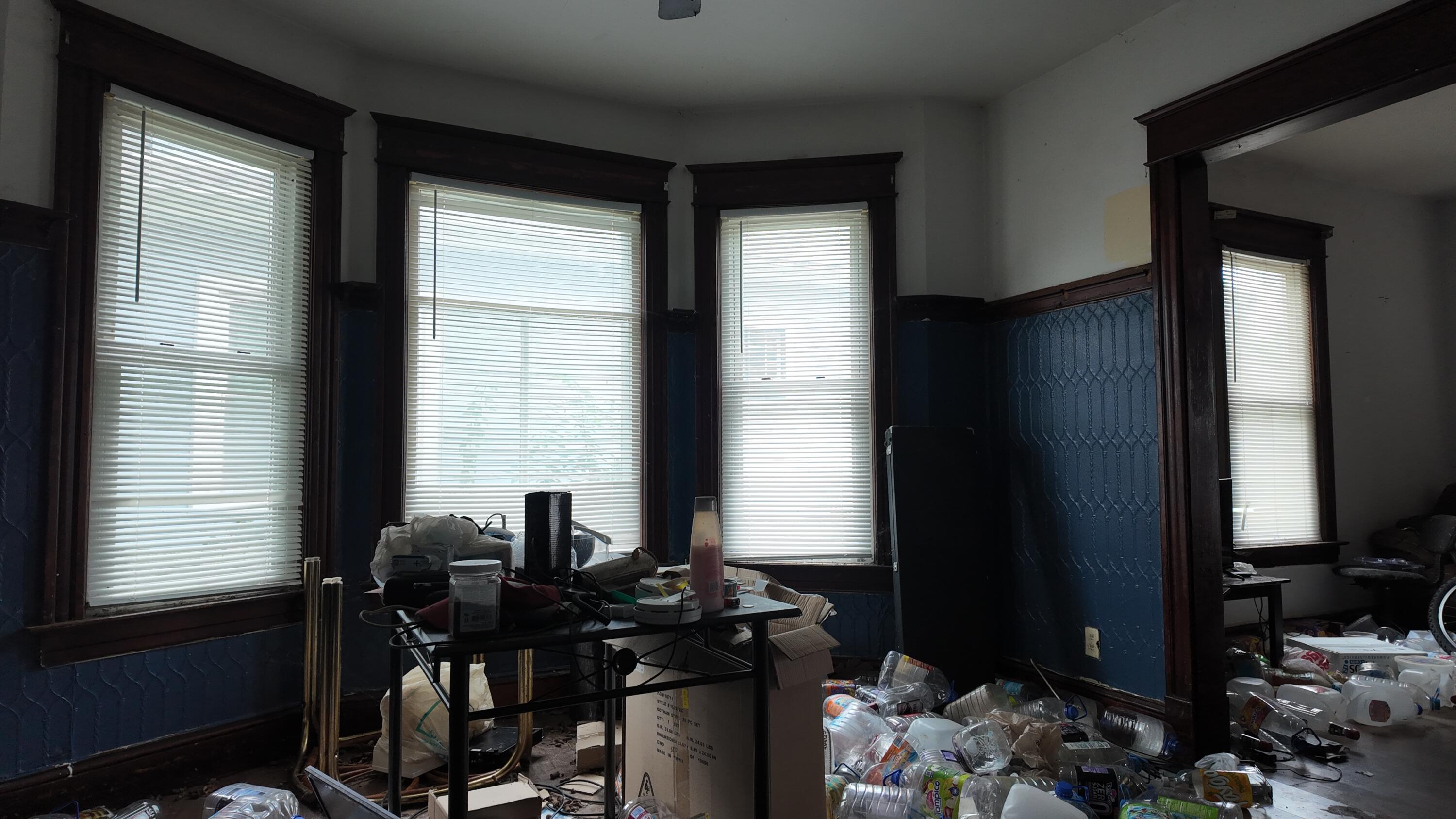 1411 Carlisle Avenue Racine, WI 53404 - Photo 2 of 9 Dining Room