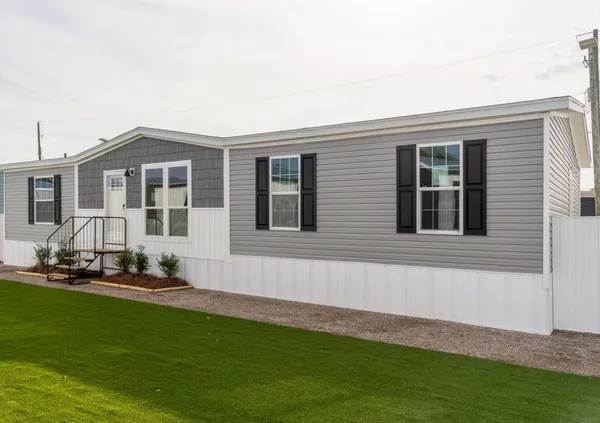 $259,900 | 19520 260th Street, Okeechobee, FL 34972