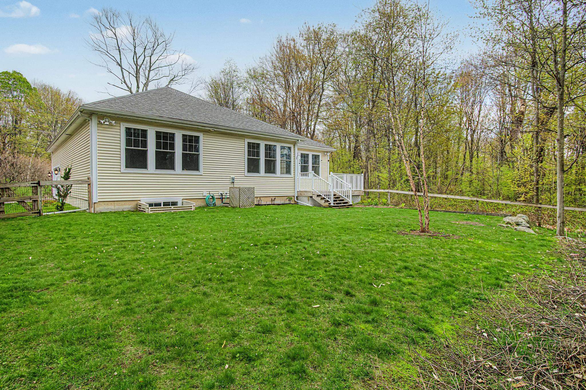107 Staniford Farms Road Burlington, VT 05408 - Photo 46 of 56