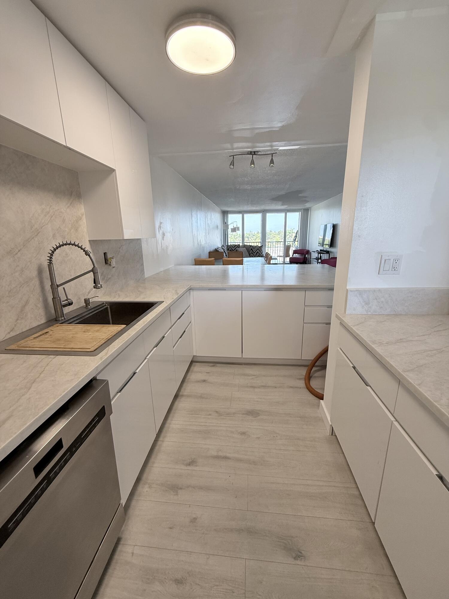 6 Royal Palm Way, Unit 605 Boca Raton, FL 33432 - Photo 17 of 45 IMG_5640