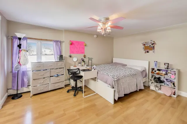 $470,000 | 29 Iowa Avenue, Addison, IL 60101