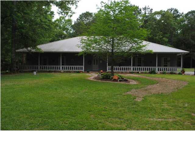 2129 Upton Road Crystal Springs, MS 39059 - Photo 1 of 1 Front View