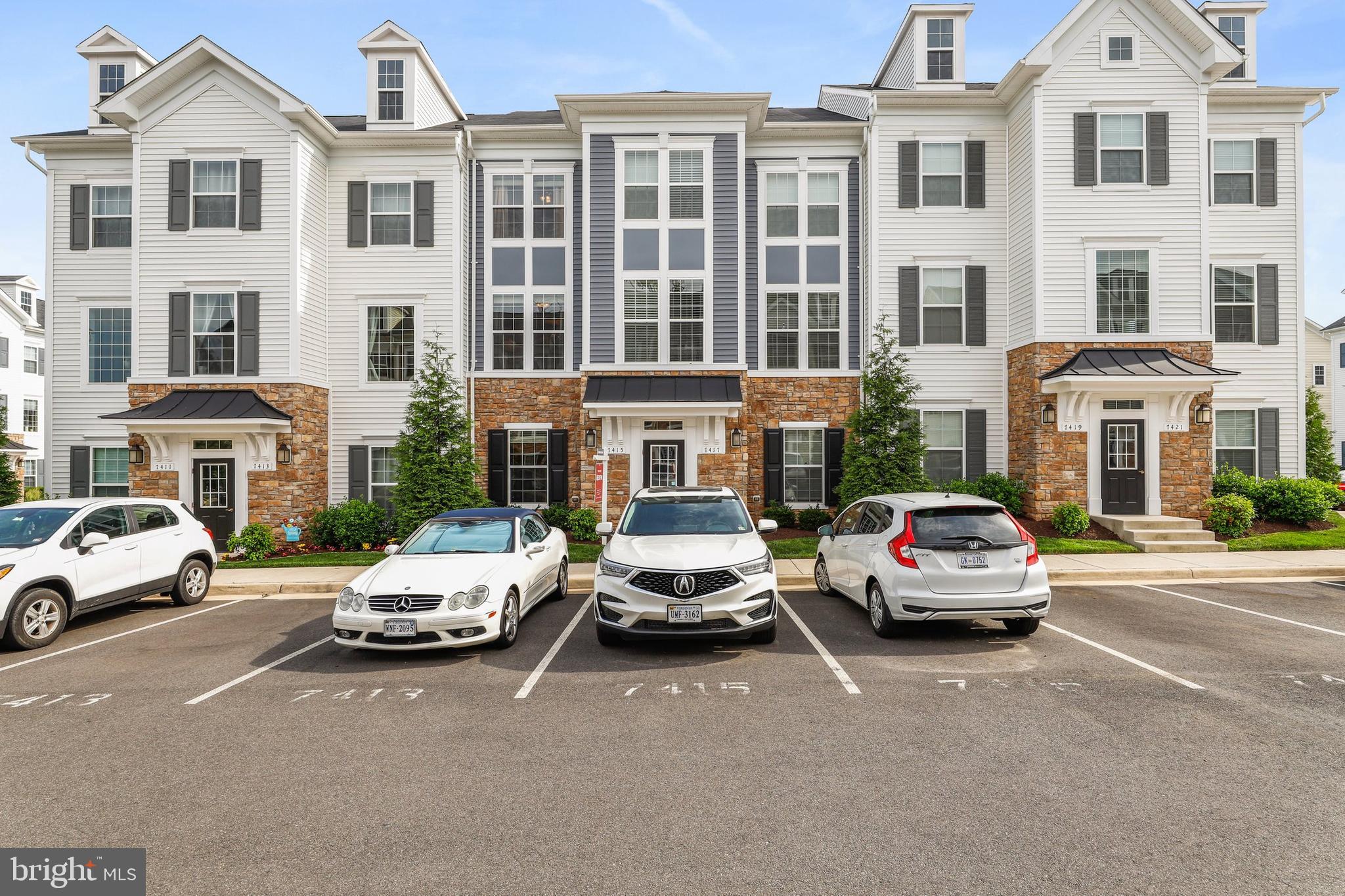 7415 Riding Meadow Way Manassas, VA 20111 - Photo 1 of 24 Gallery Image 1