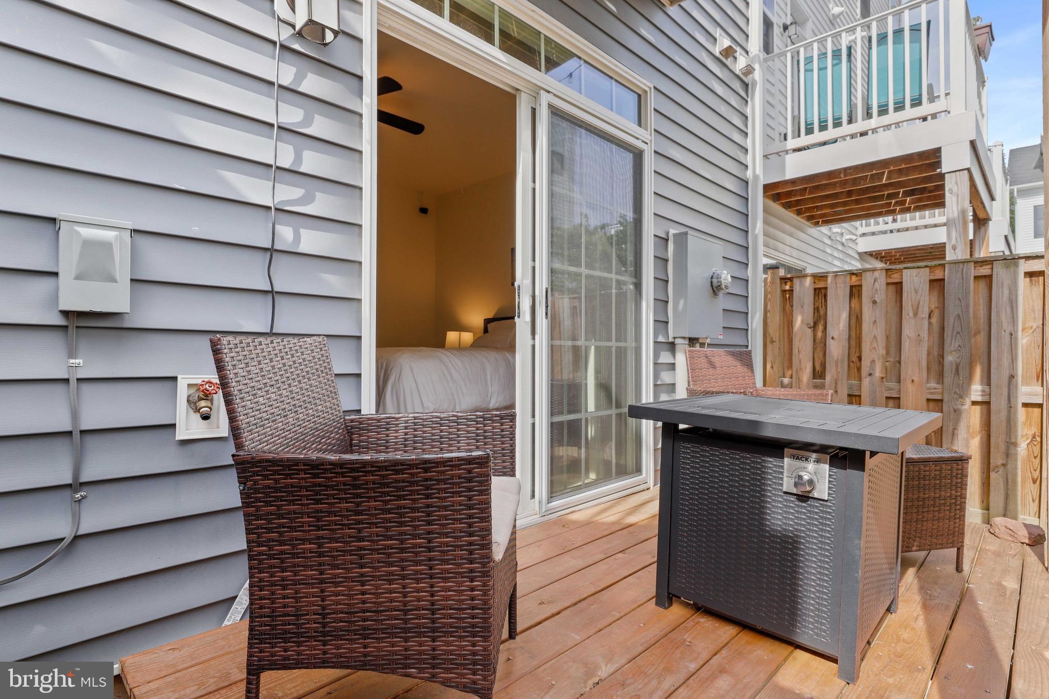 7415 Riding Meadow Way Manassas, VA 20111 - Photo 23 of 24 Gallery Image 23