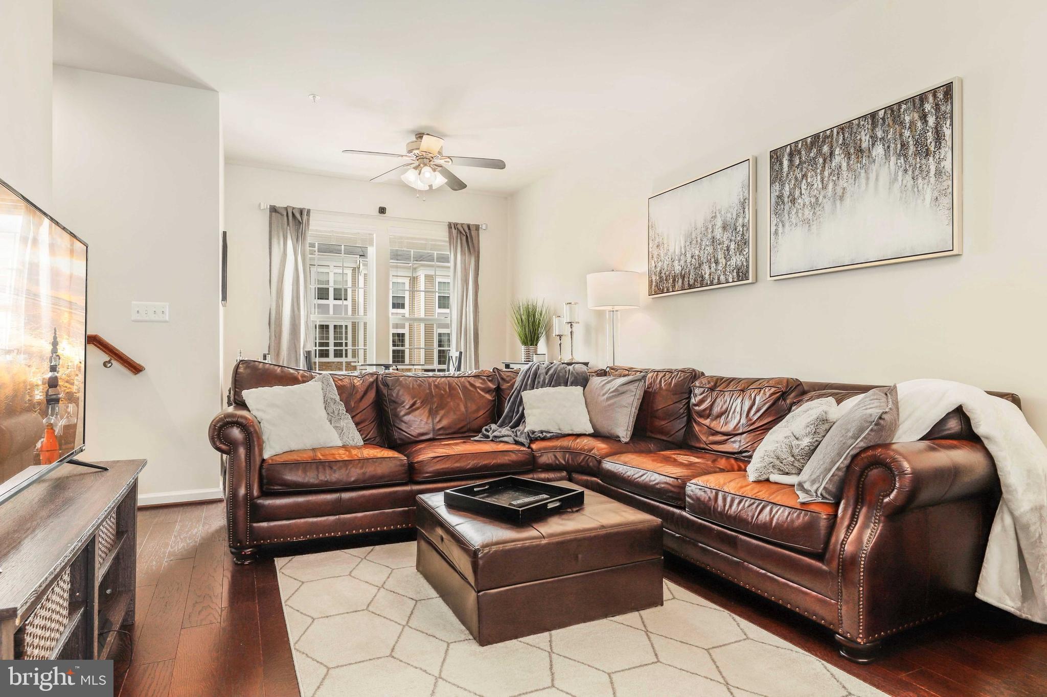 7415 Riding Meadow Way Manassas, VA 20111 - Photo 6 of 24 Gallery Image 6