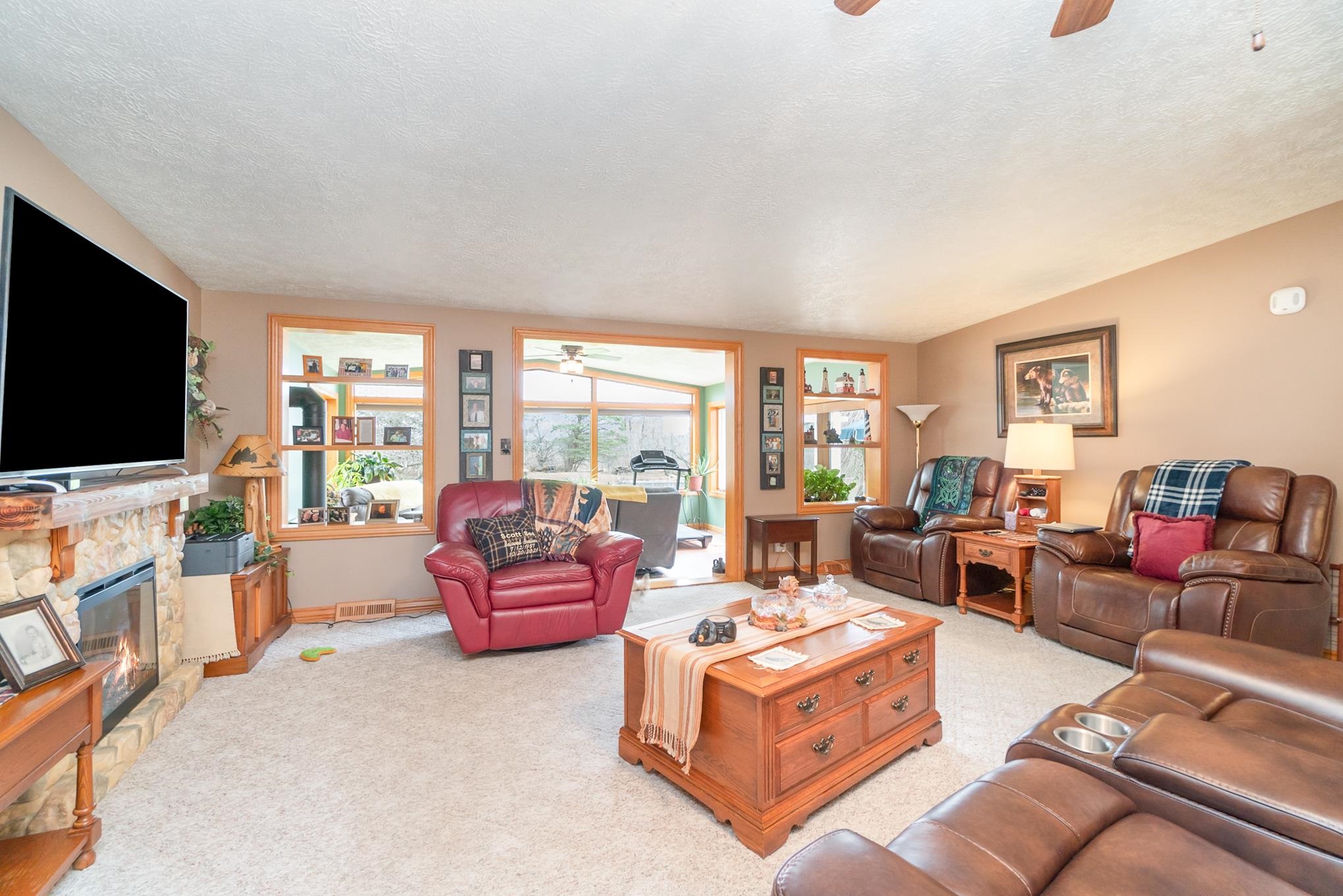 1794 North Mission Road Mount Pleasant, MI 48858 - Photo 15 of 40 1909769-14.JPG