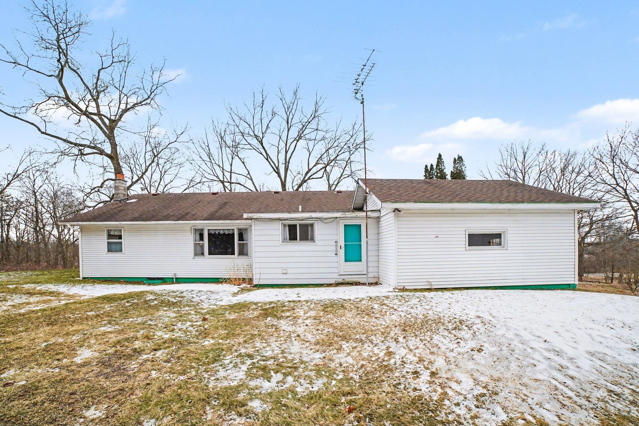 7495 McBride's Road Edmore, MI 48829 - Photo 35 of 38