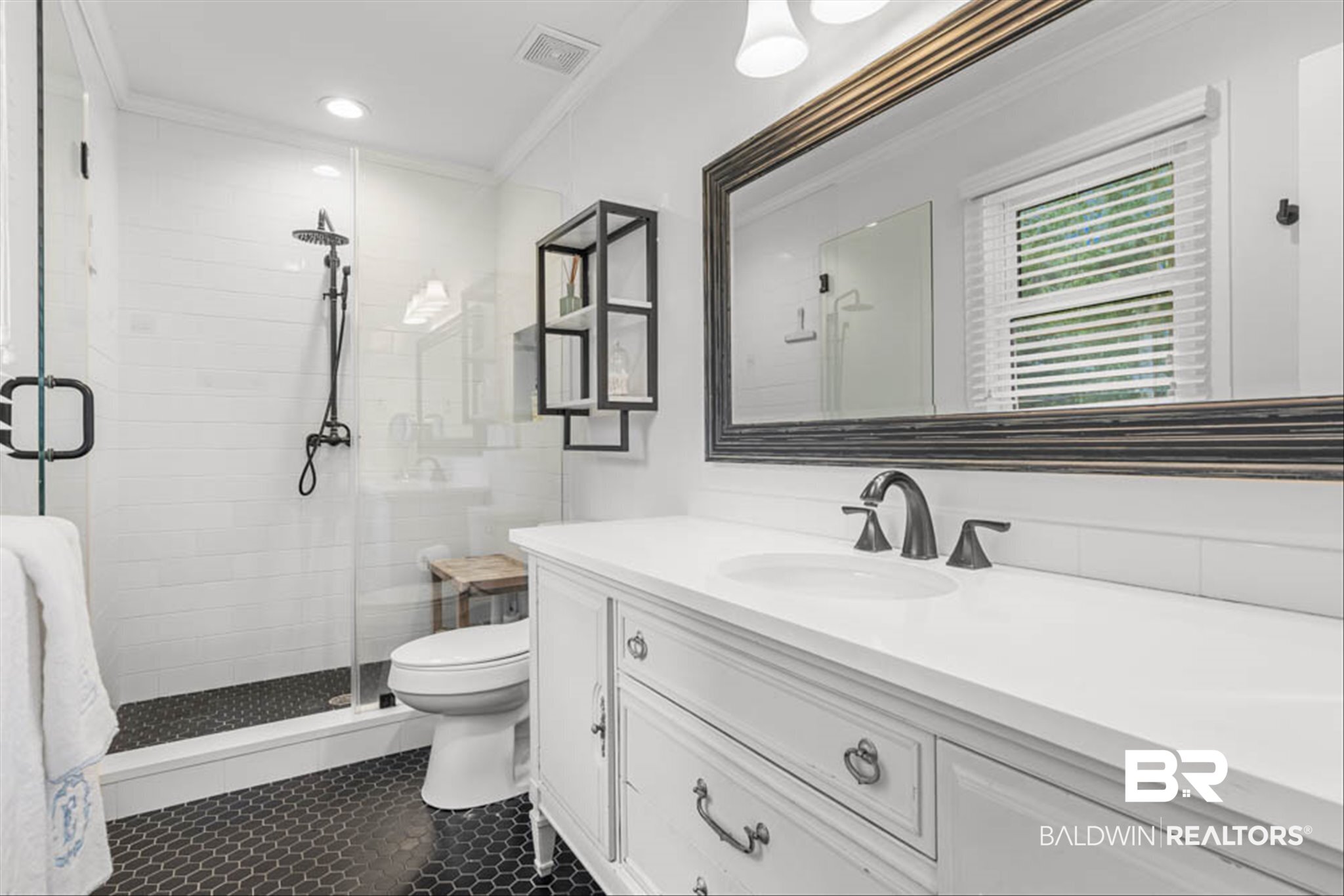 663 Ridgefield Road Mobile, AL 36608 - Photo 18 of 37 Gallery Image 18