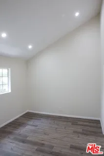 $450,000 | 14018 Vanowen Street, Unit 7, Van Nuys, CA 91405