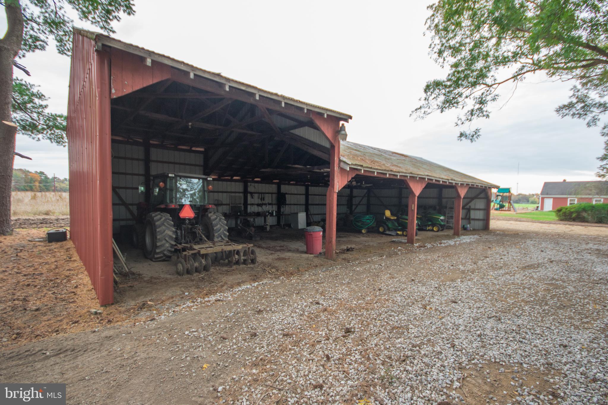 28280 Nanticoke Road Salisbury, MD 21801 - Photo 35 of 37 Barn