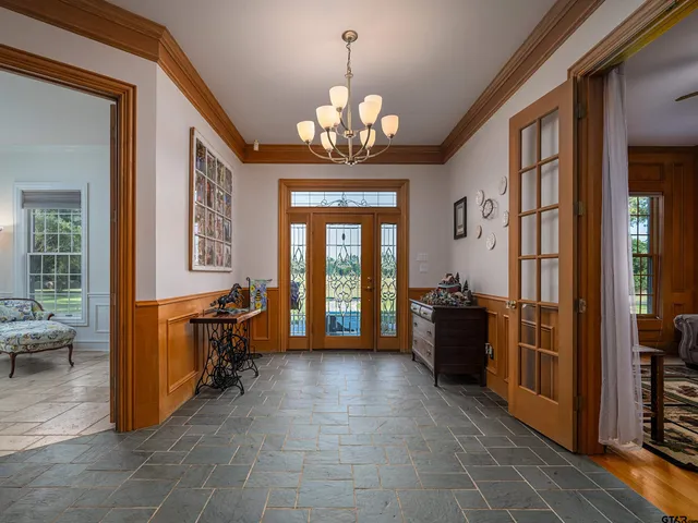 $1,400,000 | 20111 Highway 110, Whitehouse, TX 75791