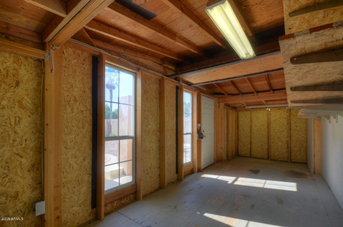 2850 East Cochise Road Phoenix, AZ 85028 - Photo 25 of 27 Workshop Reverse
