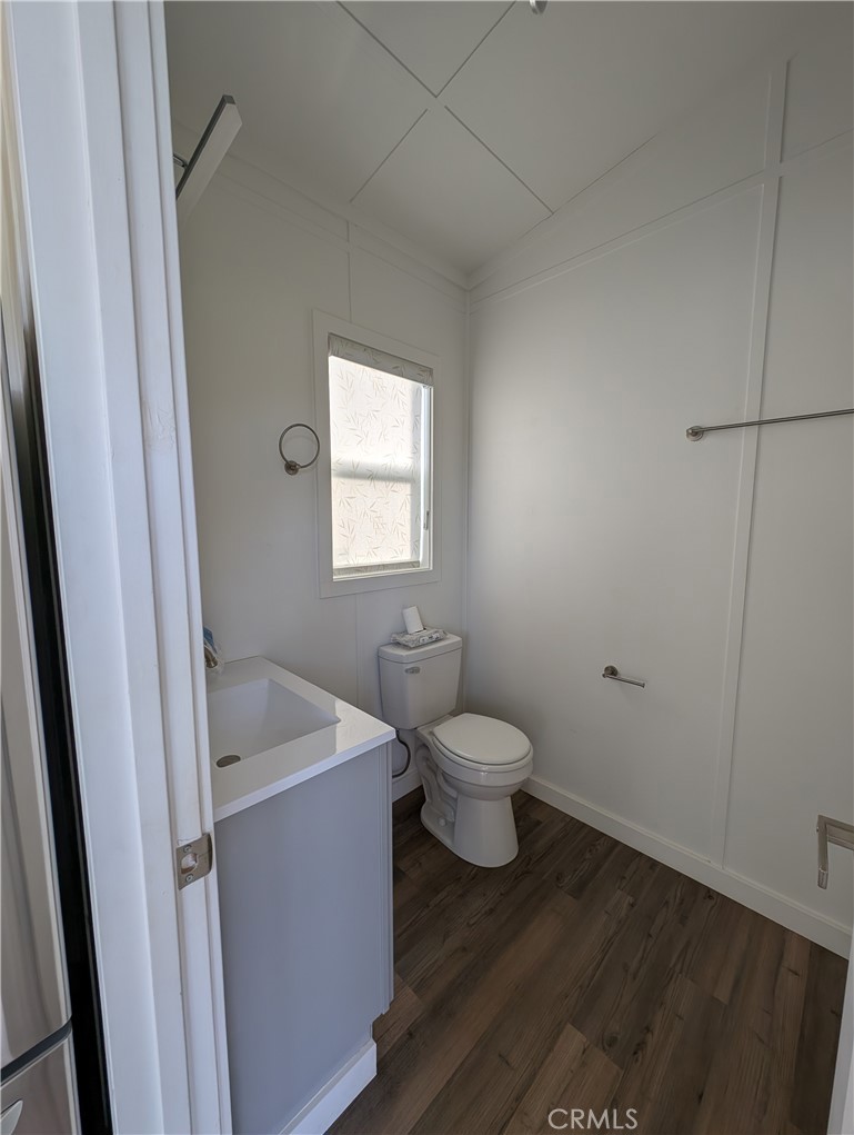 4103 Triangle Road Mariposa, CA 95338 - Photo 33 of 39 a bathroom with a sink and toilet