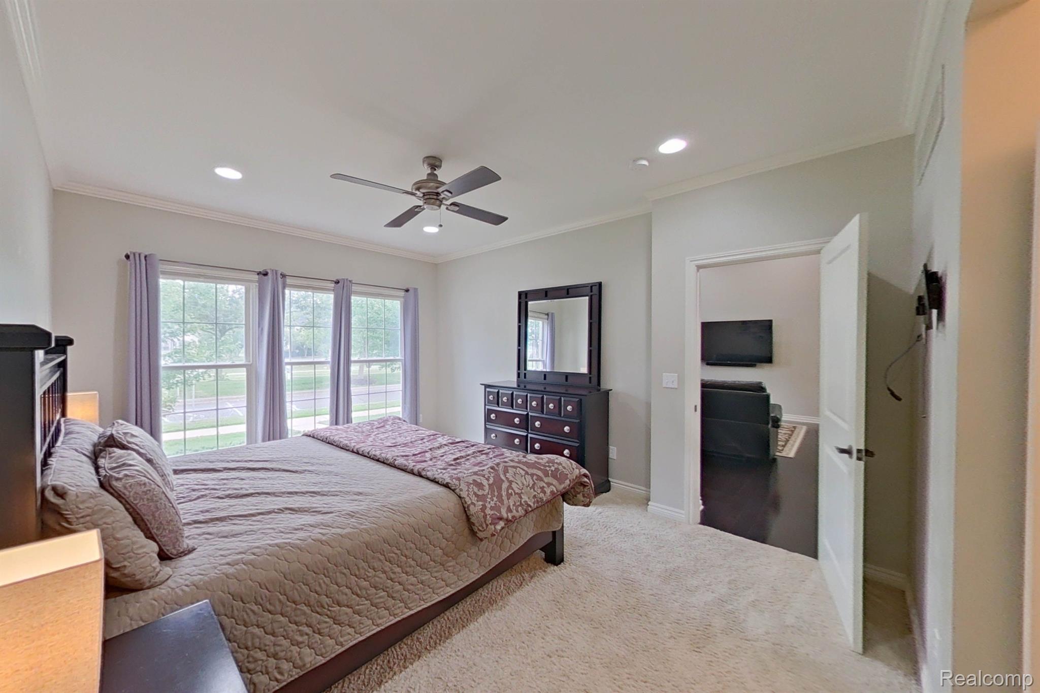 45890 South Stonewood Road Canton, MI 48187 - Photo 14 of 65 Gallery Image 14