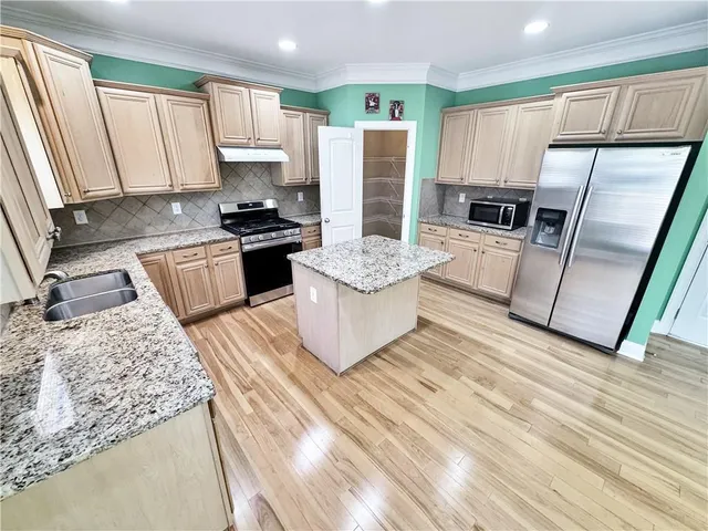 $3,490 | 2435 Manor View, Cumming, GA 30041