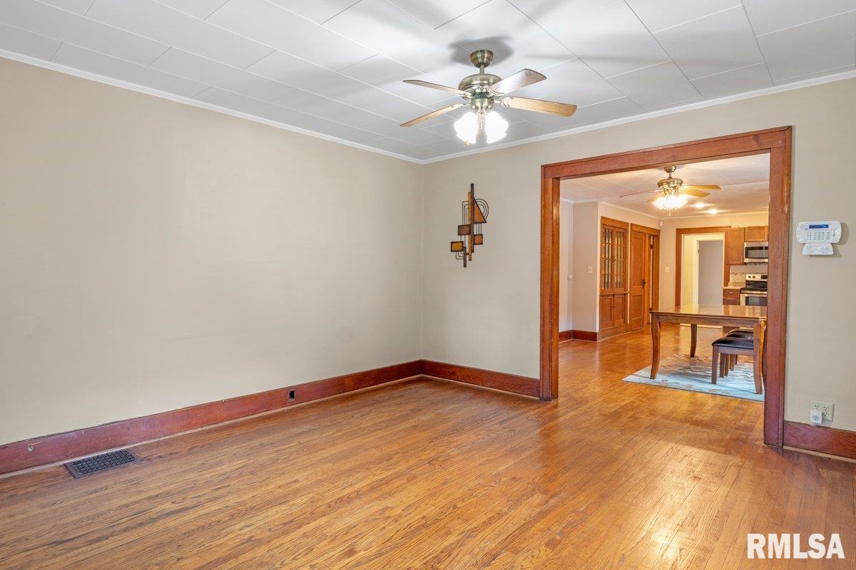 2520 South 10th Street Springfield, IL 62703 - Photo 6 of 44