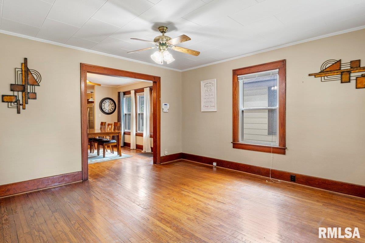 2520 South 10th Street Springfield, IL 62703 - Photo 7 of 44