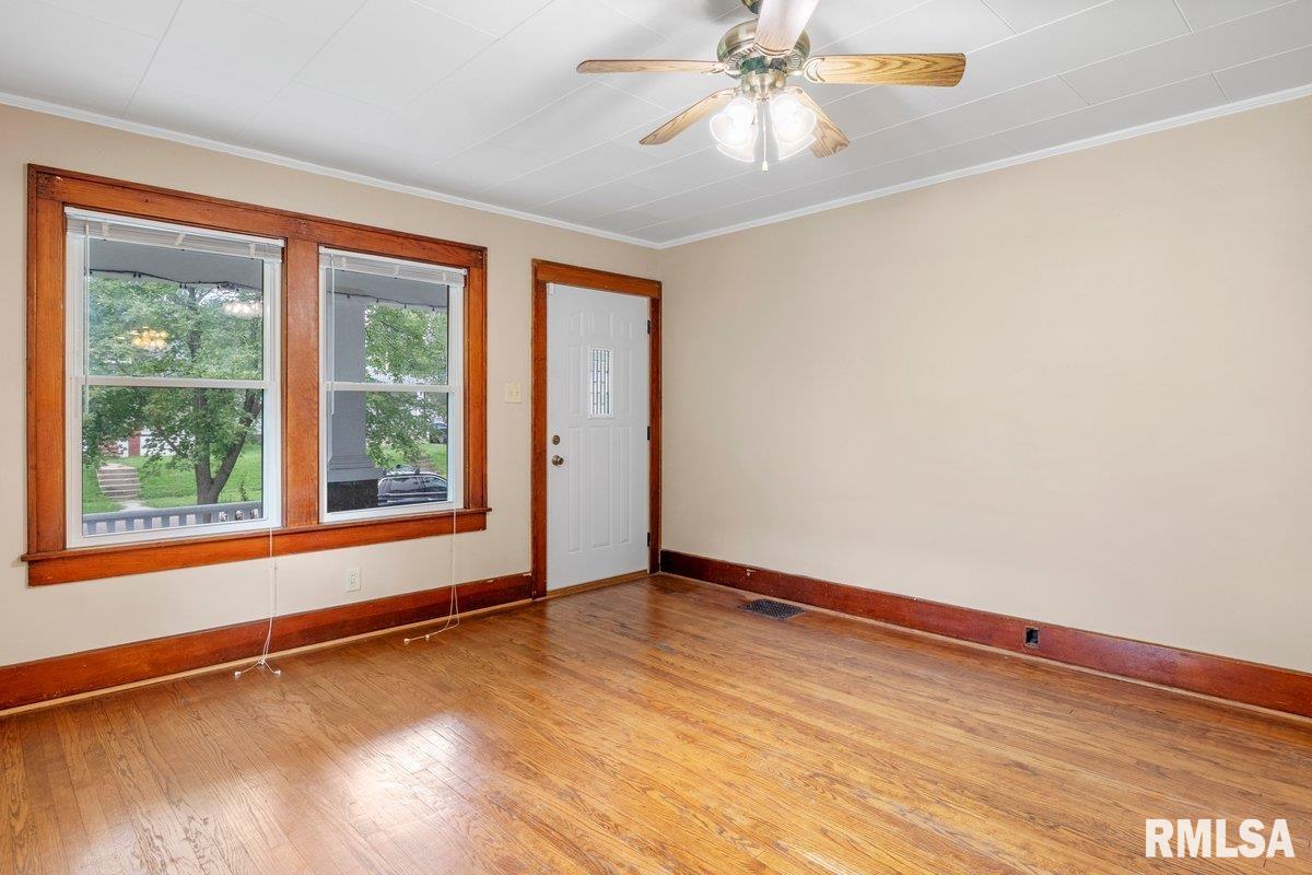 2520 South 10th Street Springfield, IL 62703 - Photo 9 of 44