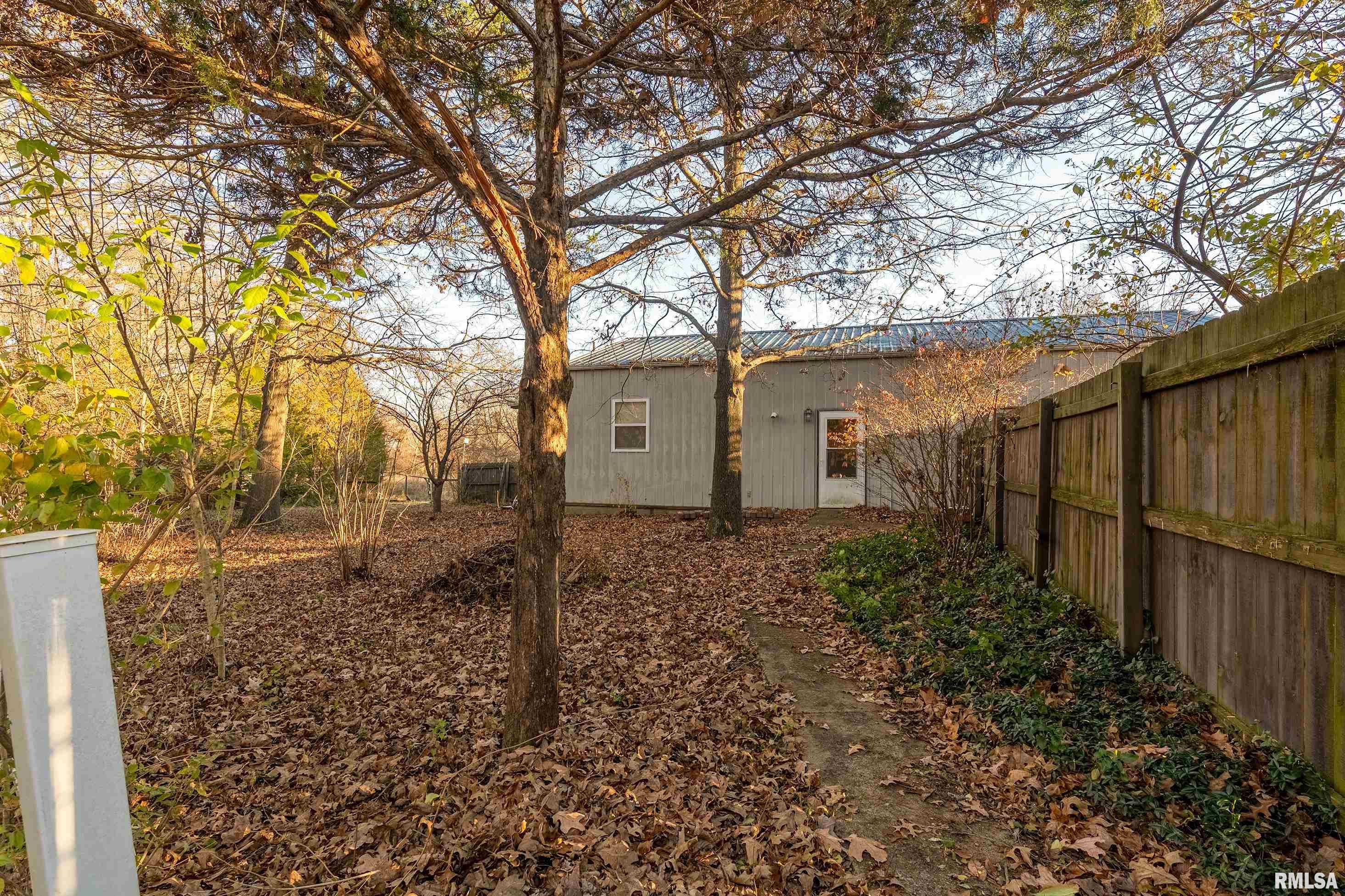 308 South Spillertown Road Marion, IL 62959 - Photo 29 of 39 Gallery Image 29