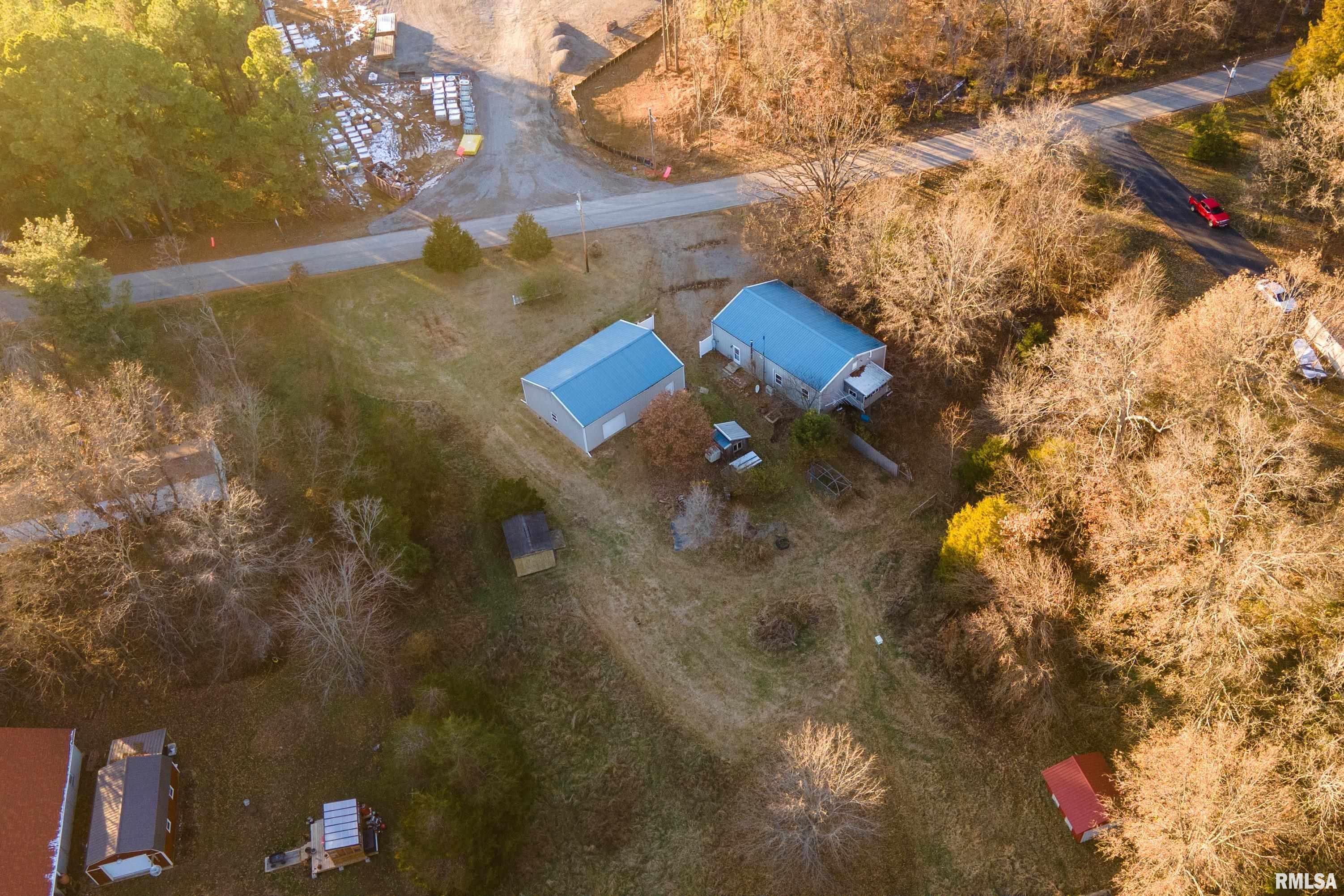 308 South Spillertown Road Marion, IL 62959 - Photo 7 of 39 Gallery Image 7