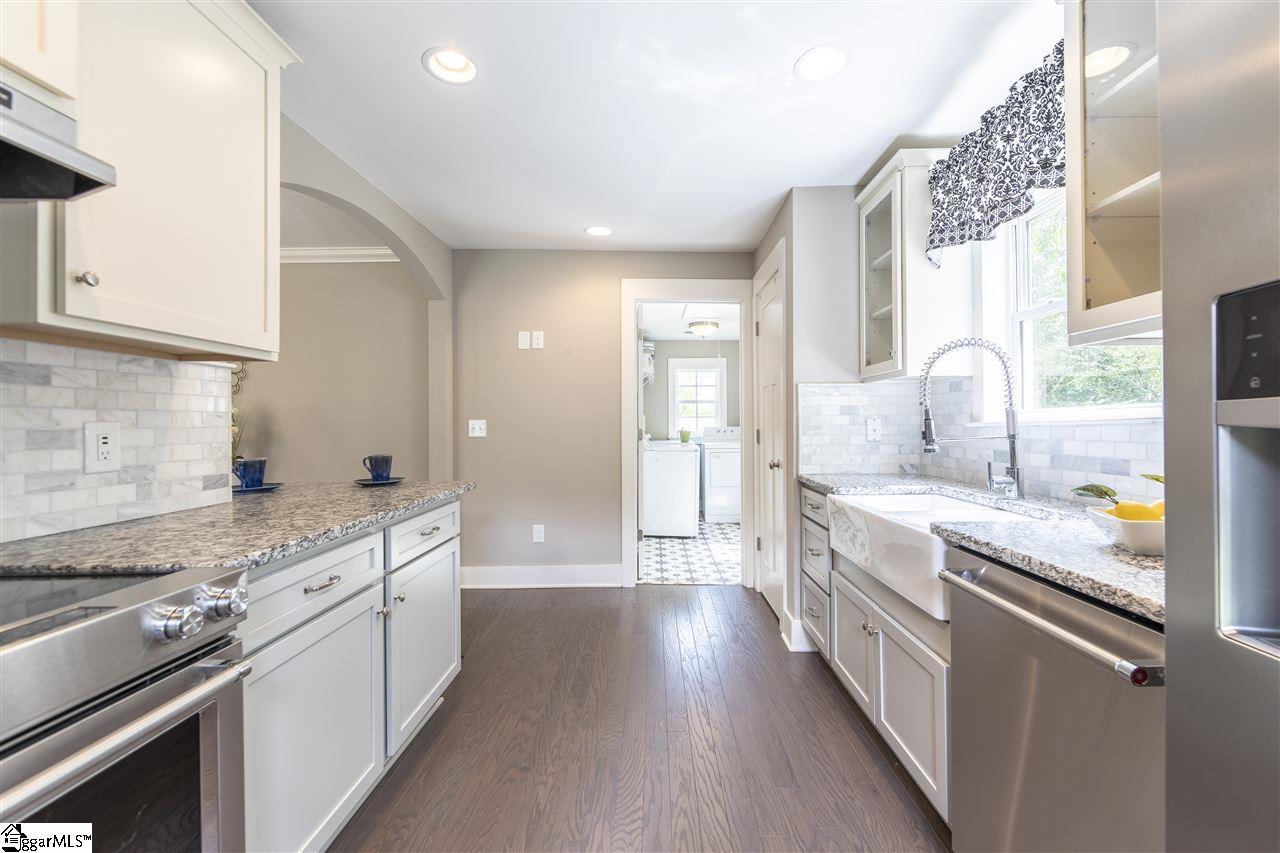 110 Maco Street Greenville, SC 29607 - Photo 15 of 24